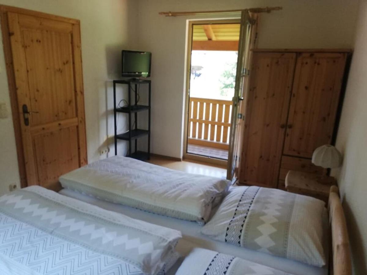 Ferienwohnung Und Sommerhaus Unter Der Burg Falkenberg  Eksteriør bilde