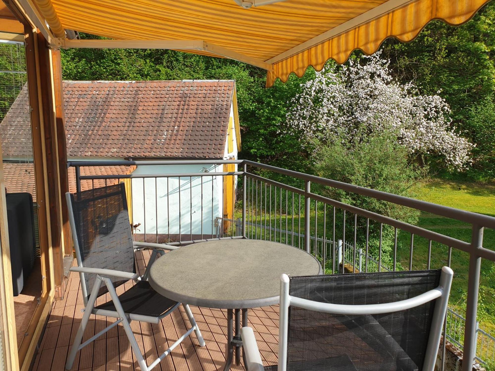 Ferienwohnung Und Sommerhaus Unter Der Burg Falkenberg  Eksteriør bilde