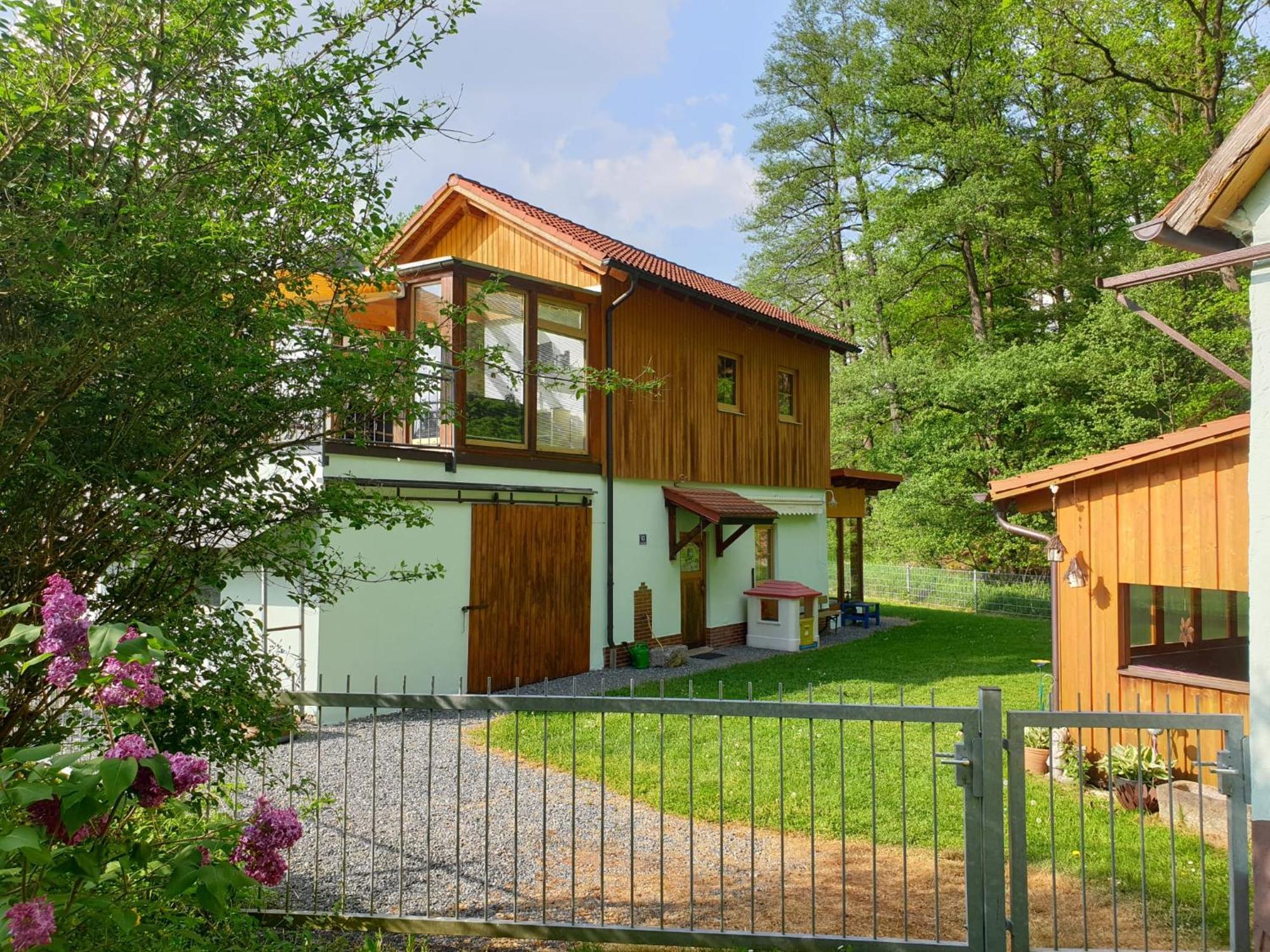 Ferienwohnung Und Sommerhaus Unter Der Burg Falkenberg  Eksteriør bilde
